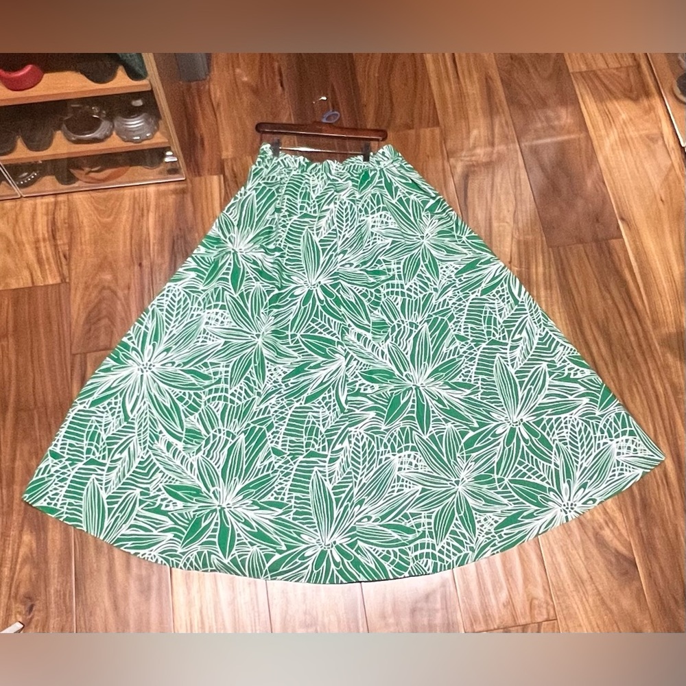 Tabitha Brown for Target Skirt Size Medium - Picture 4 of 9